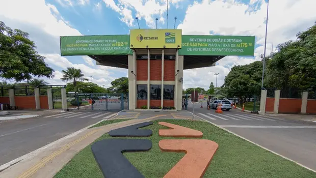 Adesão ao Sistema de Notificação Eletrônica (SNE) possibilita economia e agilidade no processo de pagamento de multas no estado. Saiba como participar e garantir o desconto | Foto: Divulgação