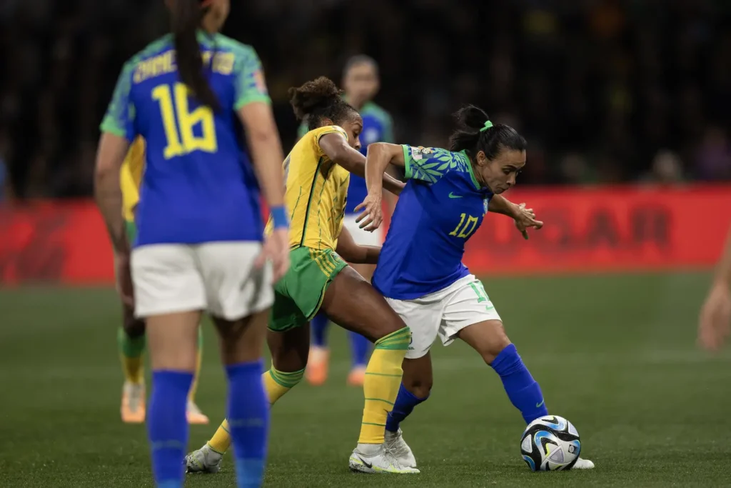 Brasil cai na 1ª fase pela terceira vez na história das Copas (Foto: Thais Magalhães / CBF)