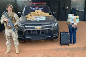 12kg de maconha foram apreendidos em carro de aplicativo que viajava para Goiânia