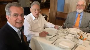 Fernando Henrique participa de almoço de homenagem e celebração do Plano Real
