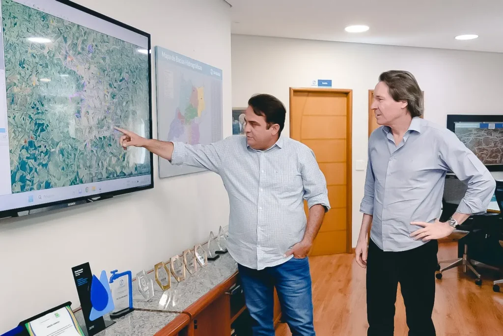 Existem oito equipes trabalhando na cidade para resolver o problema das intervenções. | Foto: Divulgação