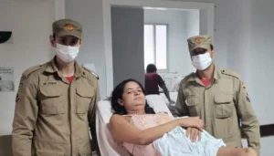 Durante o trajeto do hospital a equipe prestou assistência e o parto ocorreu com sucesso dentro da viatura, por volta das 7h30 | Foto: Arquivo