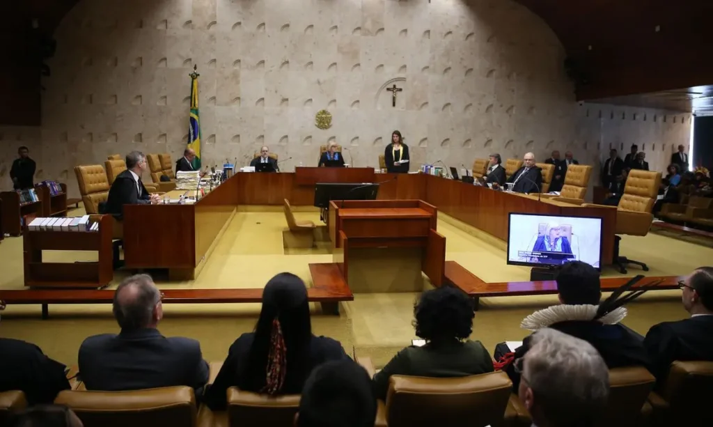 Primeiro a votar é o ministro André Mendonça, que pediu vista em junho. | Foto: Agência Brasil