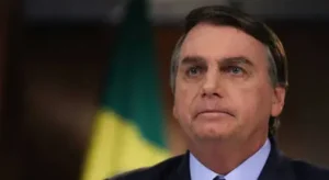 Bolsonaro disparou várias mensagens enquanto era presidente