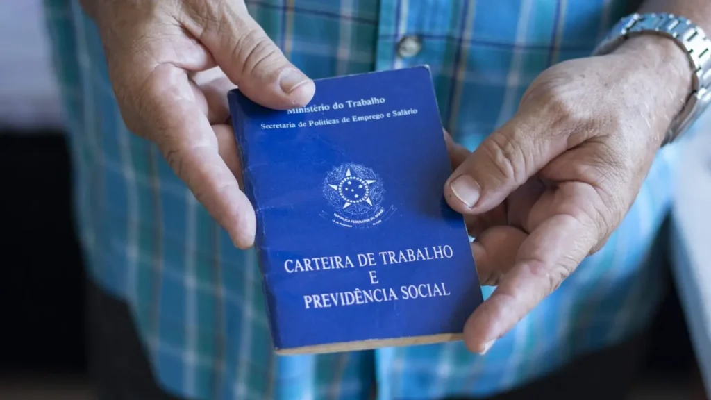 Atendimento pode ser agendado pelo aplicativo Prefeitura 24h. | Foto: Reprodução