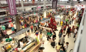 Shoppings e região da 44 funcionam normalmente. Foto: Divulgação