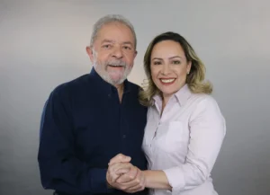 Muito querida por Lula, a delegada mais popular de Goiás é o trunfo do PT estadual para a Prefeitura de Goiânia | Foto: Divulgação
