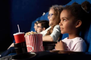 Alunos e profissionais da instituição terão sessão gratuita de cinema, no CineX. | Foto: Divulgação