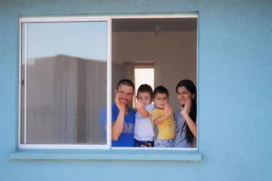 Moradias foram construídas por meio do programa Pra Ter Onde Morar. | Foto: Secom