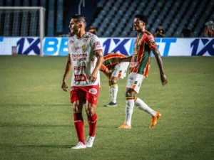Time do Maranhão chega a dez partidas sem perder (Foto: Fernando Brito/ Vila Nova F.C.)