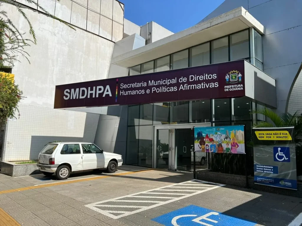 Os recursos devem ser apresentados pessoalmente. | Foto: Divulgação / Comped