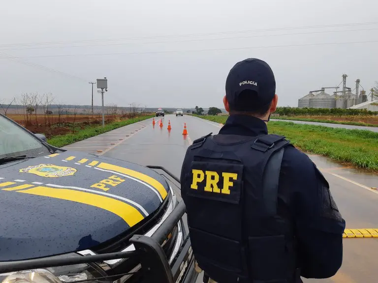 Das 2.646 infrações registradas, 412 estavam relacionadas a ultrapassagens perigosas. | Foto: PRF