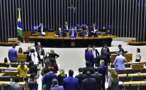 Proposta faz parte da minirreforma eleitoral. | Foto: Zeca Ribeiro / Câmara dos Deputados