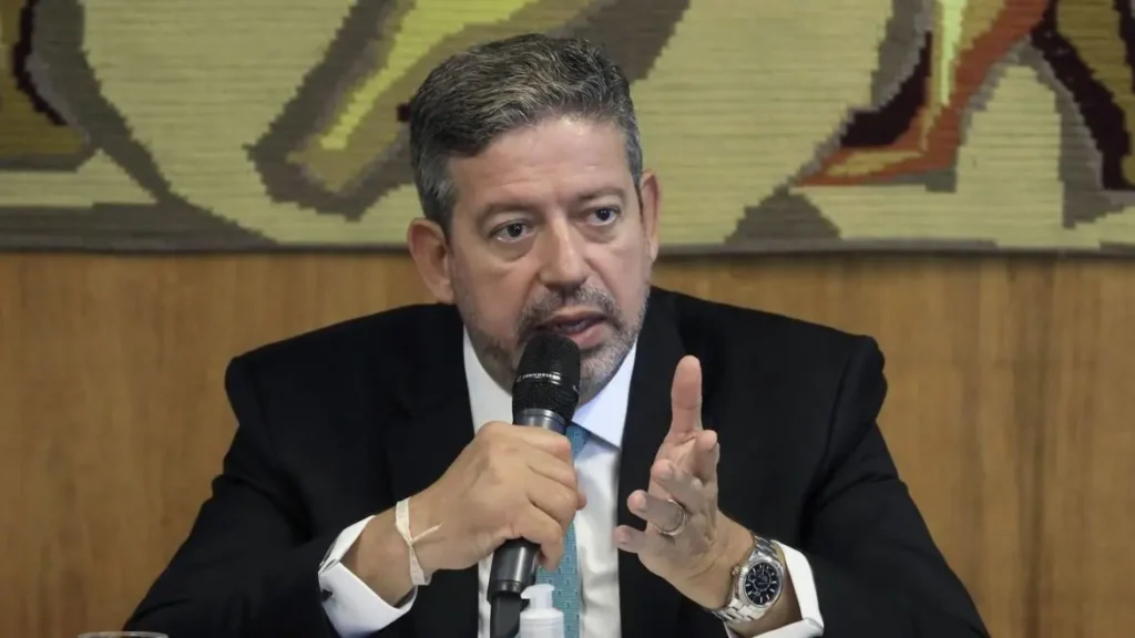 Lira diz que PP e Republicanos estão base de Lula no Congresso