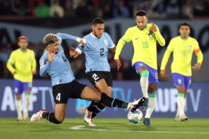 Brasil perde a invencibilidade e cai na tabela, indo para a terceira posição, com sete pontos (Foto: Vitor Silva/CBF)