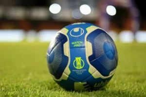 Os clubes ainda têm oito rodadas para disputar em busca da classificação. (Foto: Marlon Costa)