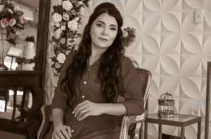 O esposo da cantora, Ederlan Mariano, reconheceu o corpo de sua esposa. | Foto: Reprodução