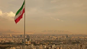 Segundo o porta-voz do Irã, Nasser Kanani, durante coletiva de imprensa, acusações quanto ao papel iraniano são baseadas em motivos políticos | Foto: Reprodução