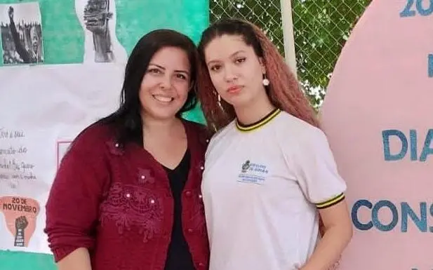 De acordo com a estudante, o auxílio do programa GoiásTec foi importante na produção do trabalho e na sua conquista | Foto: Seduc