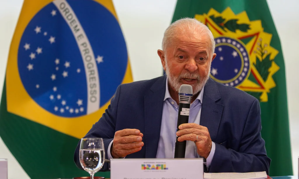 Presidente e ministros discutem projetos de infraestrutura para o país. | Foto: Agência Brasil