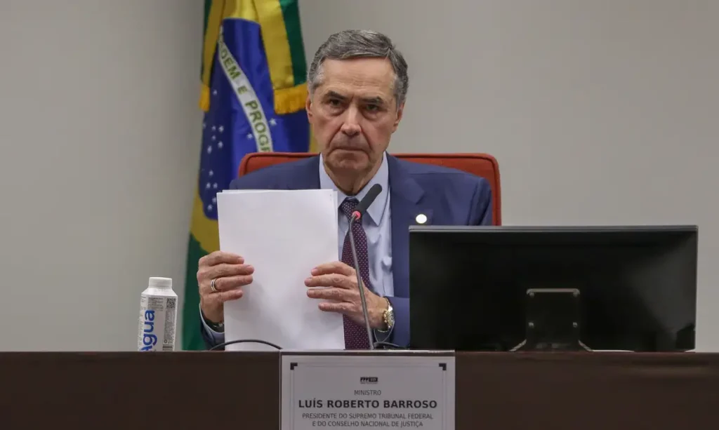 PEC foi aprovada pelo Senado com 52 votos a favor e 18 contrários. | Foto: Agência Brasil