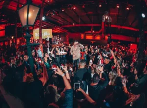 Murilo Huff já dedica um período do seu show para o ‘Ao Vivão’, mas o sucesso é tanto que ele sentiu a necessidade de ter um evento somente para o projeto | Foto: Divulgação