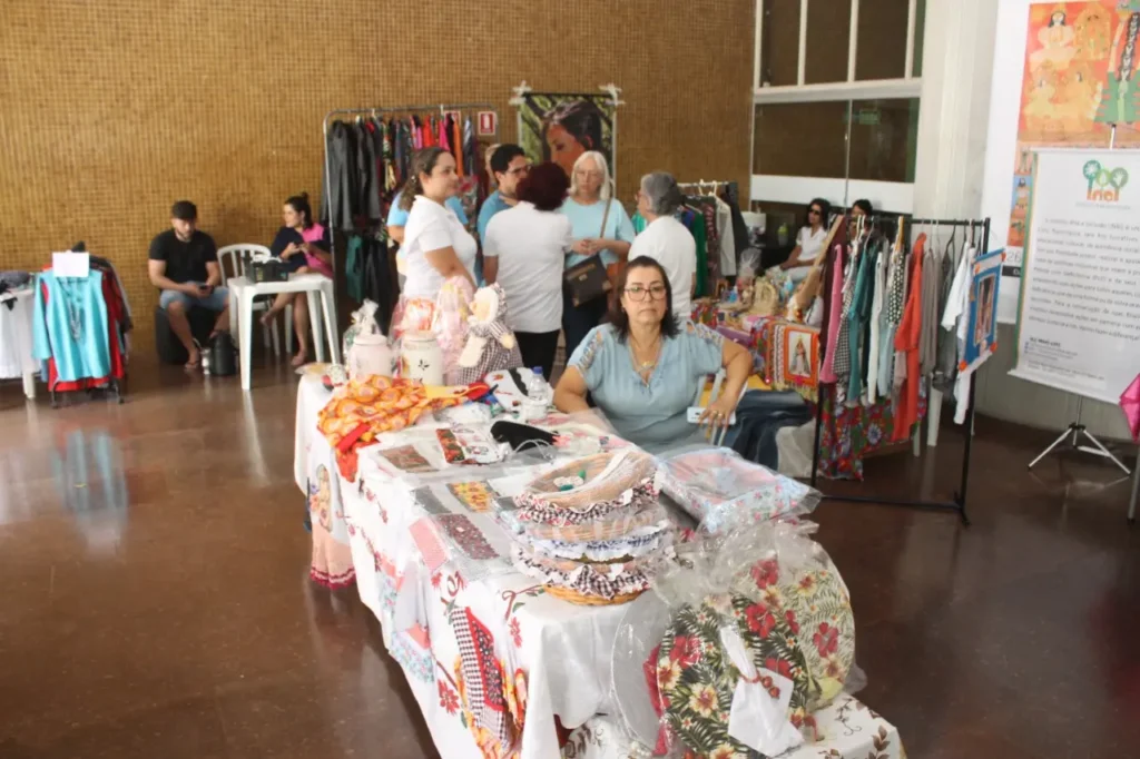 Feira Jornada da Solidariedade é uma iniciativa que vai além do comércio, promovendo a visibilidade de empreendedores e entidades sociais de Goiânia | Foto: Divulgação