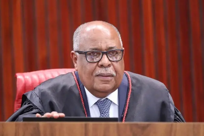 Ministro Benedito Gonçalves deixa TSE nesta quinta-feira