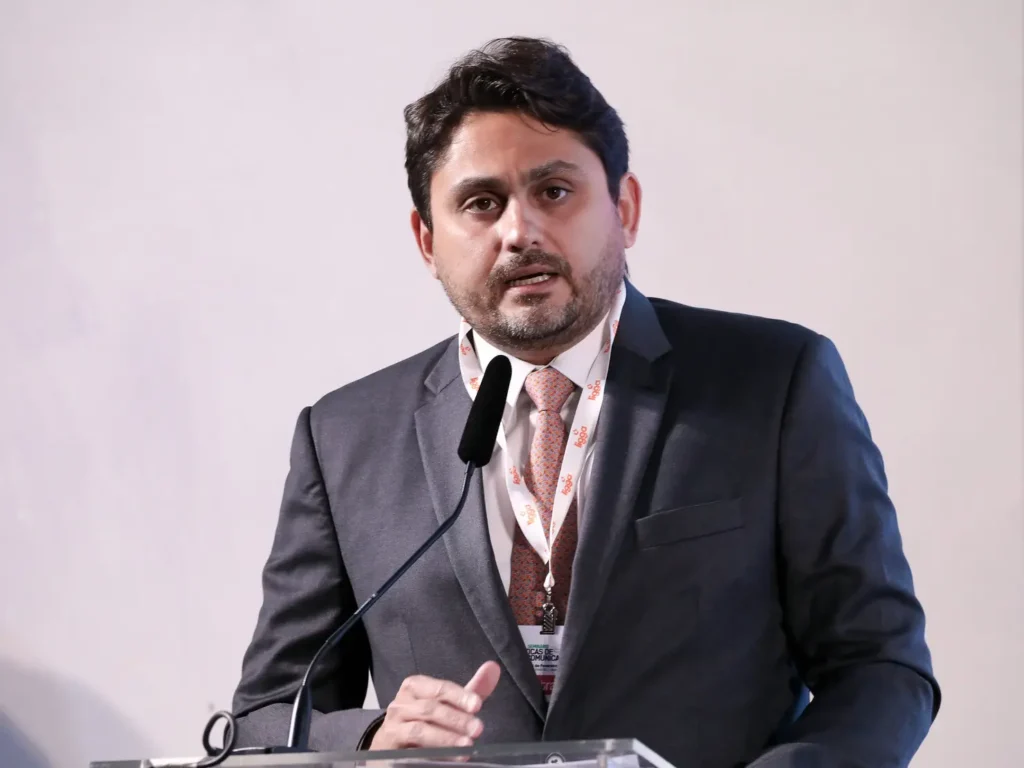 A suspeita começou após a PF ter acesso à conversas que constavam no celular do empresário Eduardo José Barros Costa. | Foto: Ministério da Comunicação