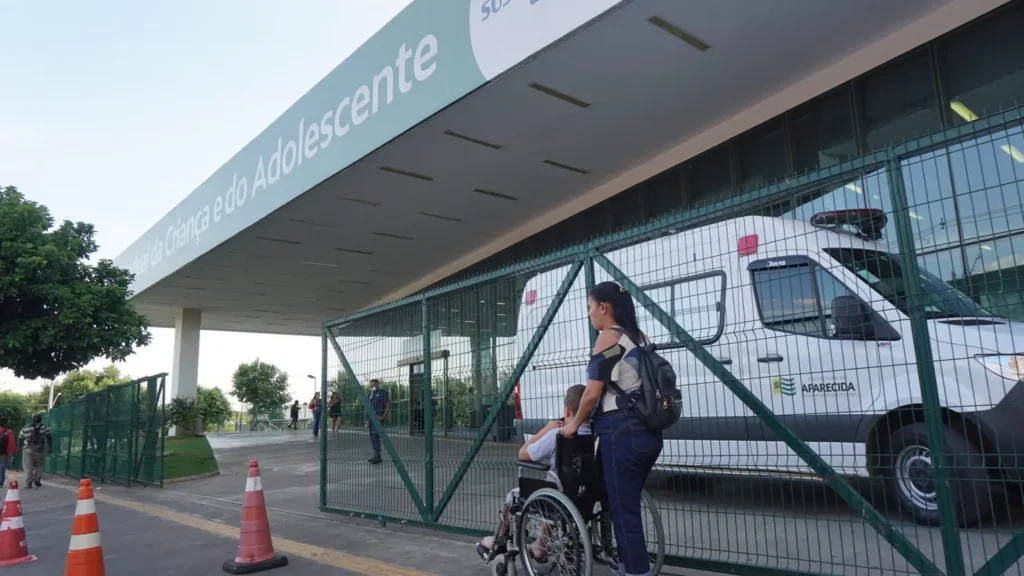 Hospital tem alta demanda de procura de casos mais simples que poderiam ser atendidos em unidades básicas | Foto: Leandro Braz/O Hoje