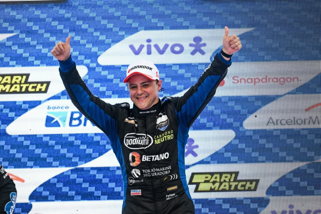 Felipe Massa conquistou sua primeira vitória correndo na Stock Car | Foto: Duda Bairros/Stock Car