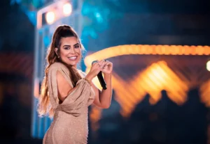Naiara não assume um relacionamento publicamente desde que se divorciou de Rafael Cabral, com quem ficou casada durante nove anos | Foto: Reprodução