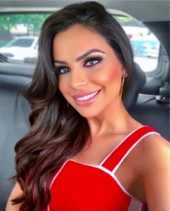 Modelo Camila Montovani sofre transfobia após desfile em Goiânia | Foto: Redes Sociais