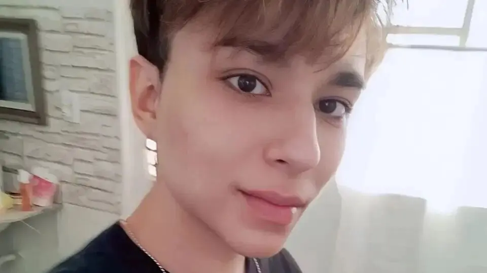 Segundo a polícia, Gabriel Mongenot andava pela praia na madrugada de domingo (19/11), quando foi abordado por assaltantes | Foto: Reprodução/Redes sociais