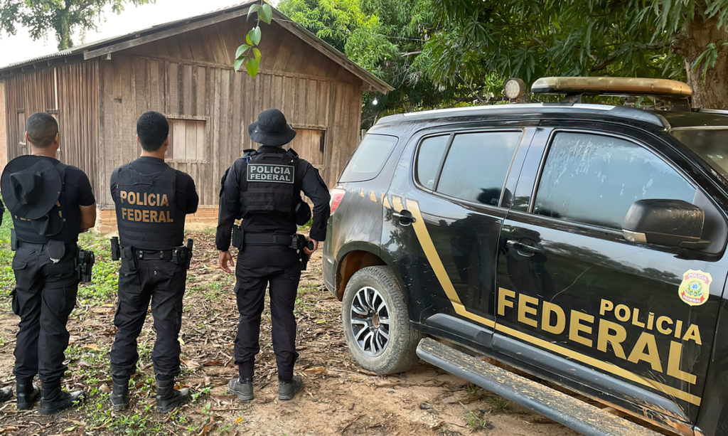 Agentes também cumpriram quatro mandados de busca e apreensão. | Foto: PF