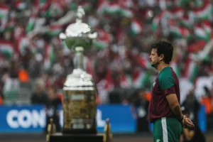 “A minha maior convicção é fazer tudo pelos jogadores", disse Diniz (Lucas Merçon/FFC)