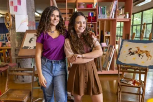 Anita e Filipa: estudantes de Artes Visuais na terceira temporada de De Volta aos 15 | Foto: Divulgação