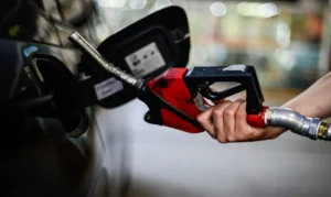 combustível-gasolina-posto
