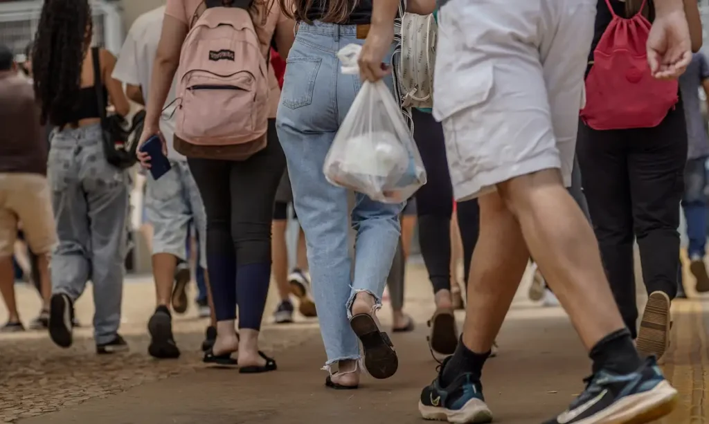 Medida vale para quem teve problemas de logística e saúde. | Foto: Agência Brasil