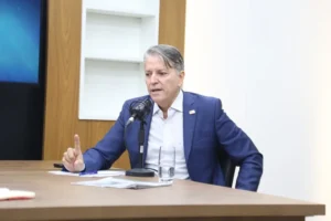 Titular da SIC, porém, diz que seu nome estará à disposição caso enxergue a necessidade de apresentar pré-candidatura | Foto: Cristóvão Matos