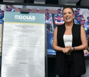 “Segurança Pública de Goiás é, cada dia mais, referência no País”, disse a primeira-dama Gracinha Caiado na solenidade | Foto: Romullo Carvalho