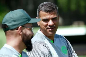 Mário Henrique chegou ao clube em novembro para tentar evitar a queda para Série B (Foto: Rosiron Rodrigues/GEC)
