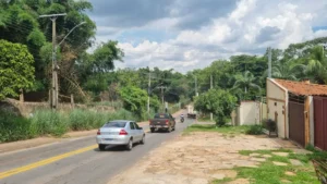 Rua da Divisa fica entre duas nascentes do Córrego Jaó | Foto: João Reynol/O Hoje