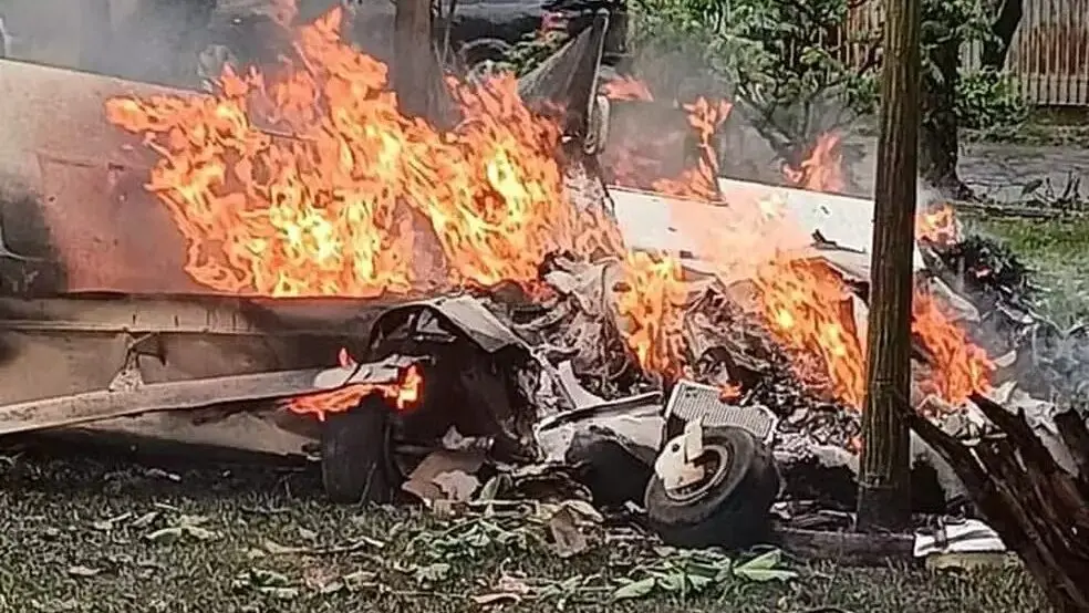 Segundo o Corpo de Bombeiros, chovia forte no momento em que a aeronave se aproximava do seu destino, o aeródromo de Monte Alto (SP) | Foto: Reprodução