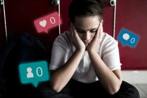 Famílias processam Meta, TikTok, Google e Snap Inc. por expor crianças a conteúdos prejudiciais. | Foto: Freepik