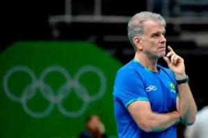 “Não estava nos meus planos” disse o técnico sobre voltar para seleção masculina de Vôlei (FOTO:  Divulgação/CBV)