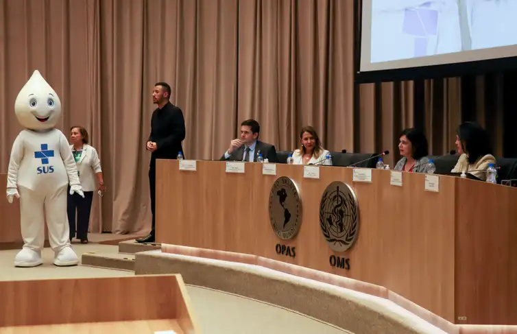 Ministra aponta reversão da tendência de queda da vacinação. | Foto: Agência Brasil