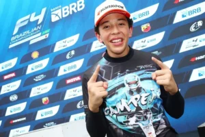 Piloto goiano conquistou o campeonato com uma corrida de antecedência. ( Foto: Luca Bassan)