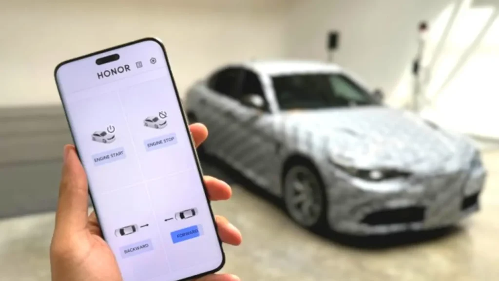 A tecnologia de controle de carro por rastreamento ocular está disponível apenas no smartphone Honor Magic 6 Pro | Foto: Honor / Divulgação