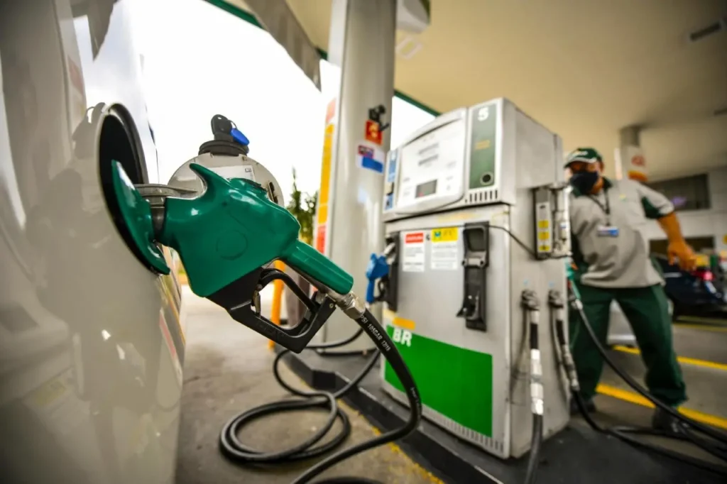 Preço do etanol nos postos de gasolina subiram pelo aumento da demanda e pelo período entressafras | Foto: Leandro Braz/O Hoje